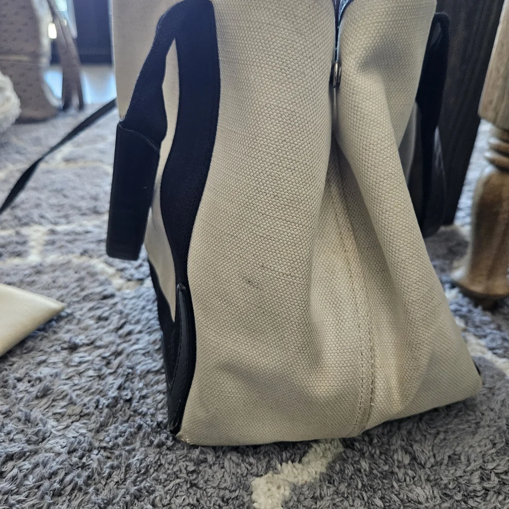 Balenciaga Canvas Tote with Zip Pouch - Cream & Black - Picture 6 of 12
